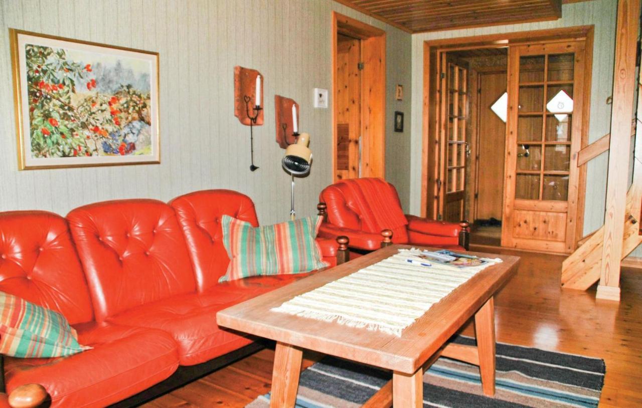 Cozy Home In Uddevalla With Wifi Haljebol Luaran gambar