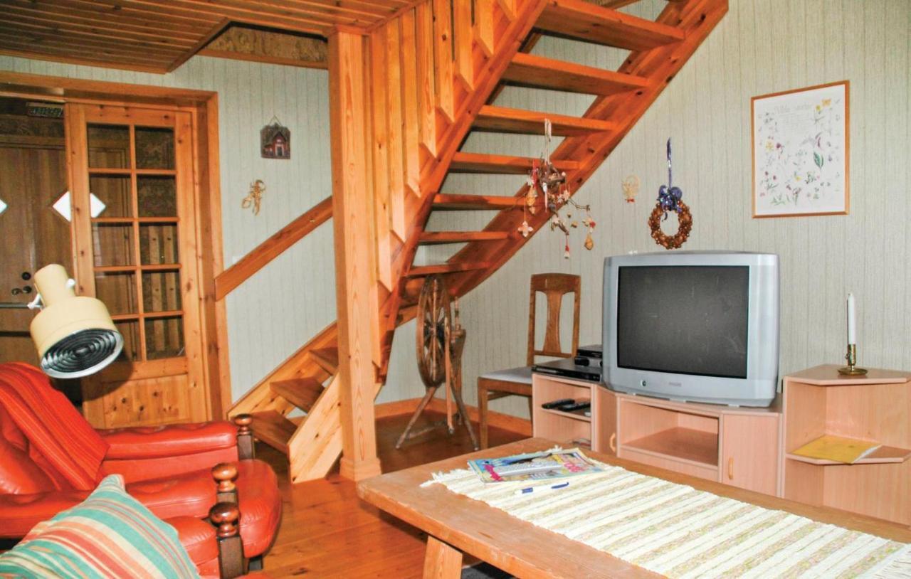 Cozy Home In Uddevalla With Wifi Haljebol Luaran gambar